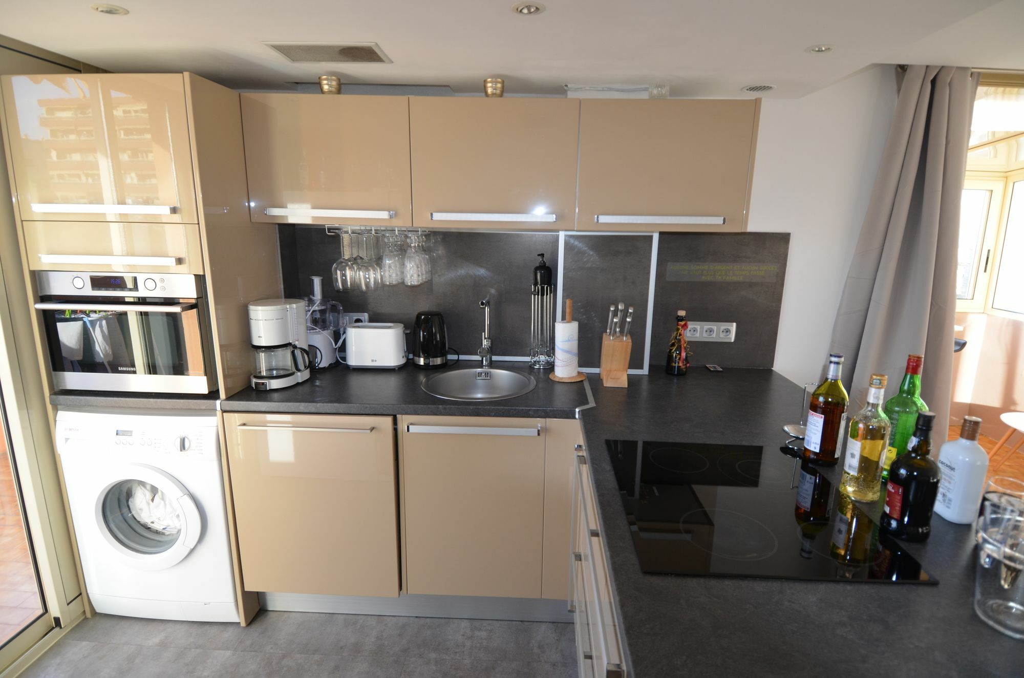 Appartement Rooftop 8 Personnes Grande Terrasse Avec Parking Quartier Aeroport Nice Ngoại thất bức ảnh